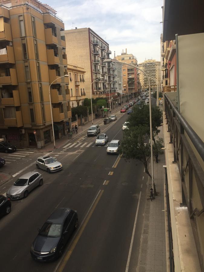 Affittacamere Easy Cagliari Zewnętrze zdjęcie