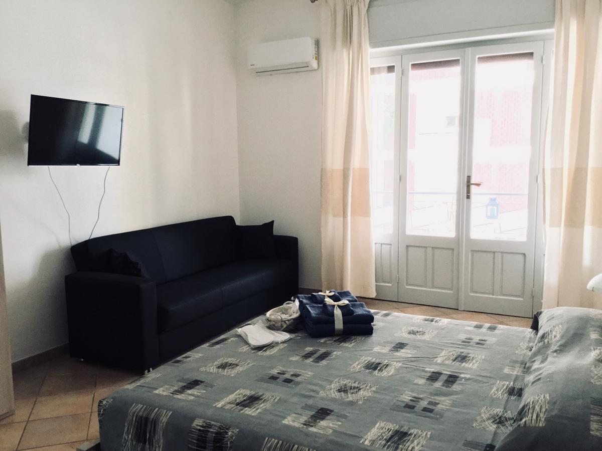 Affittacamere Easy Cagliari Zewnętrze zdjęcie