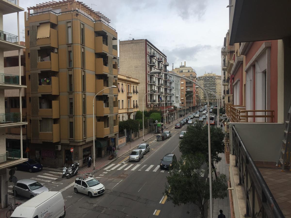 Affittacamere Easy Cagliari Zewnętrze zdjęcie